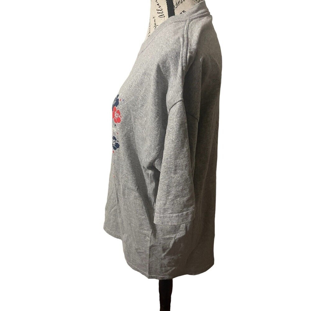 Vintage Disney Company Cast Exclusive Mickey Mouse Hibiscus Flower Shirt Size L - Picture 4 of 16